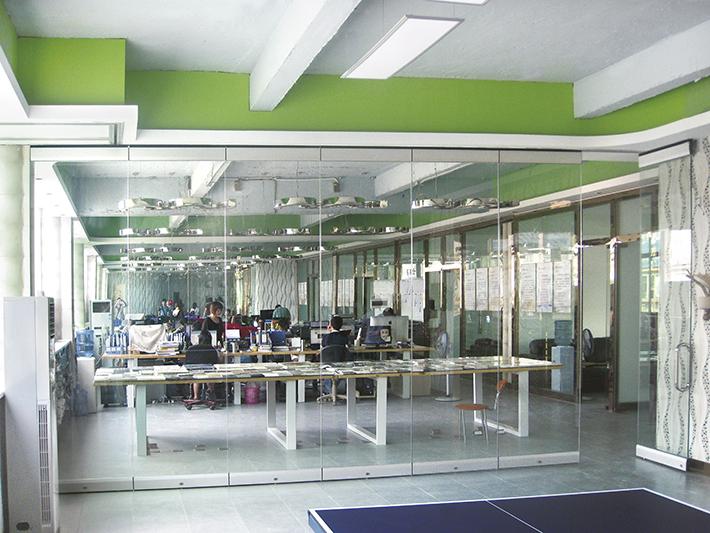 glass partition?meeting rooms?offices