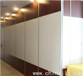 folding partition wall system