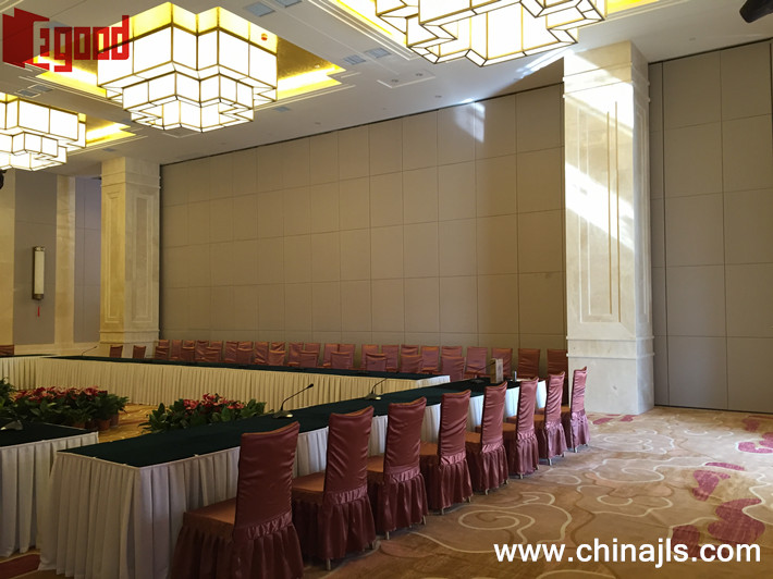 Dunhuang Landmark international hotel operble wall project